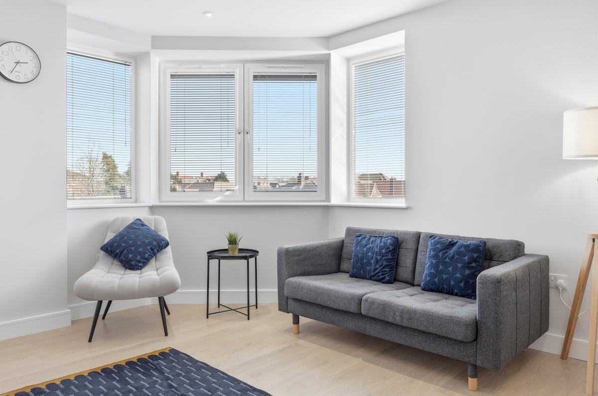 Bright, Modern 1Bed Serviced Apartment inc Parking2