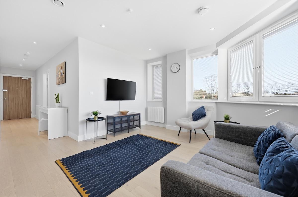 Bright, Modern 1Bed Serviced Apartment inc Parking3