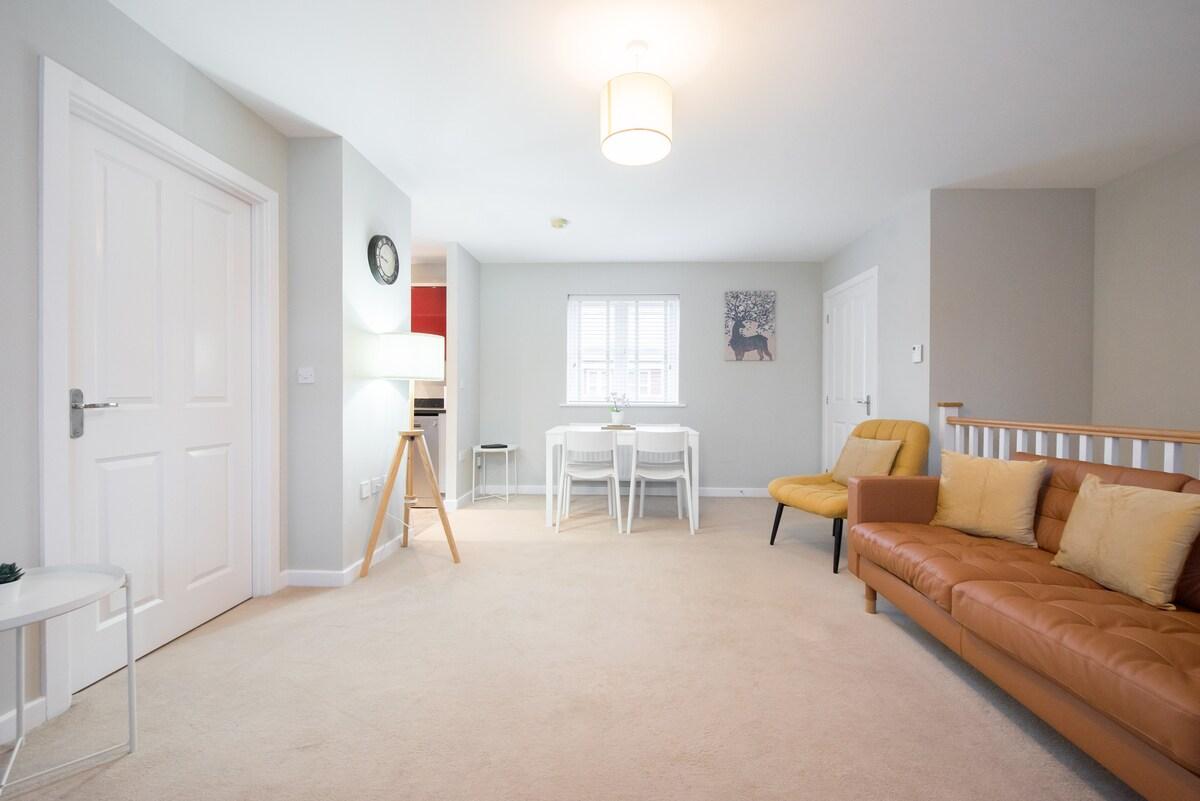Cozy Colchester Escape with Fast Wifi & Parking4