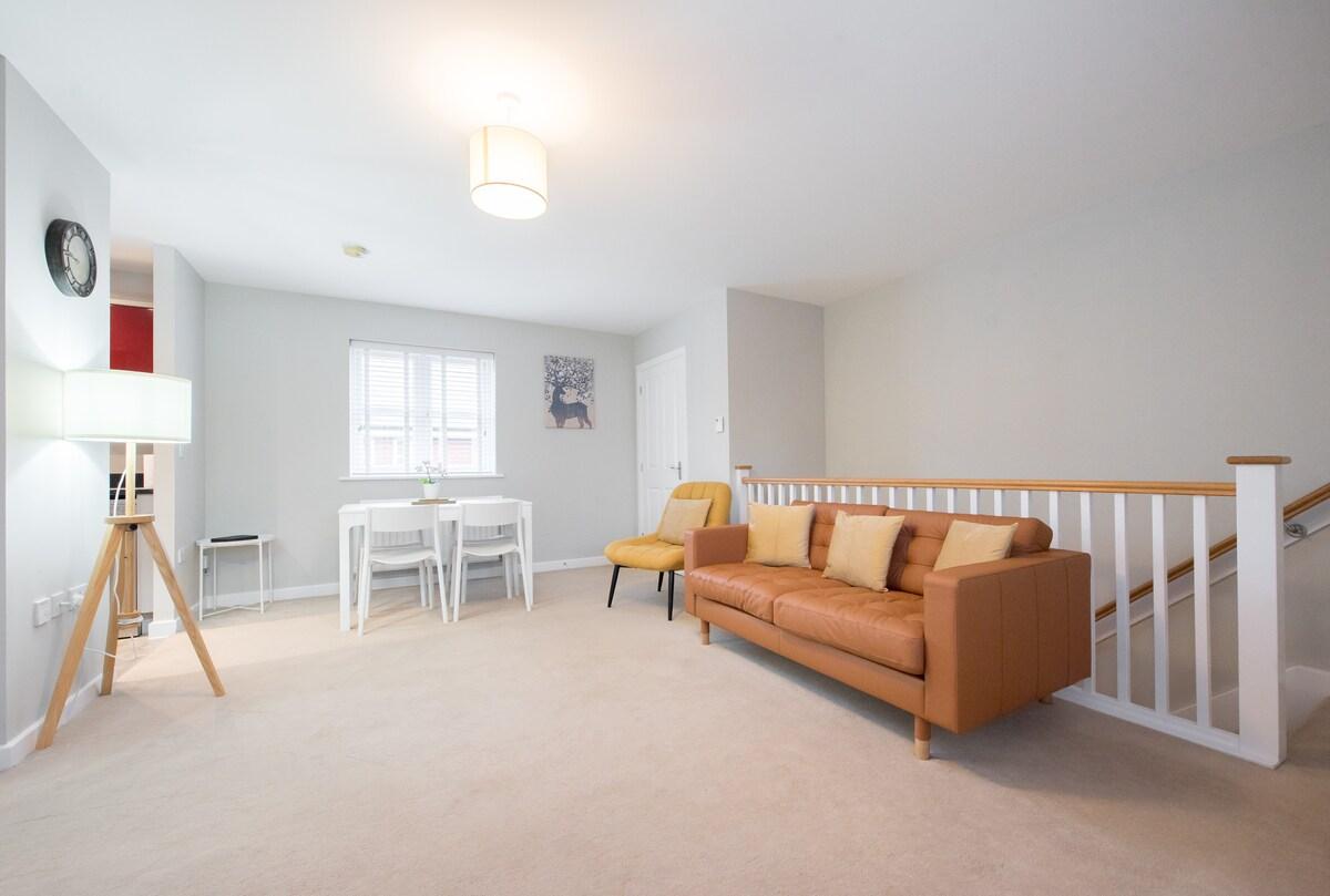 Cozy Colchester Escape with Fast Wifi & Parking5